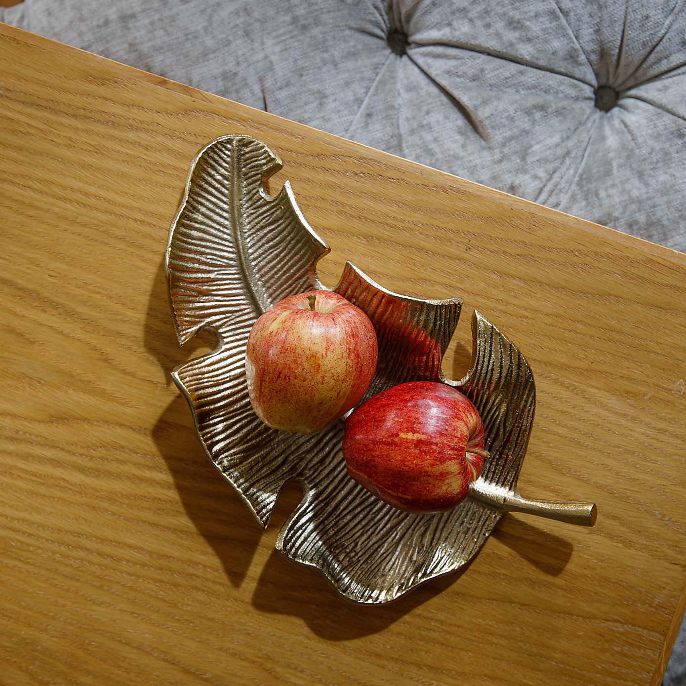 Artesà Leaf Serving Platter