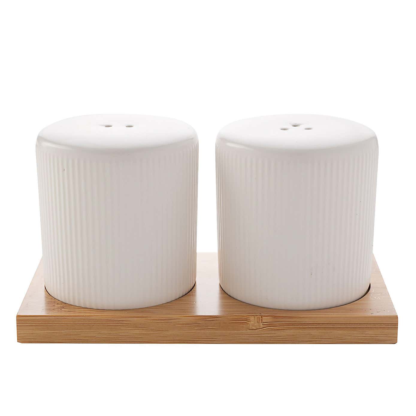 Hestia Ribbed Salt and Pepper Set With Bamboo Stand
