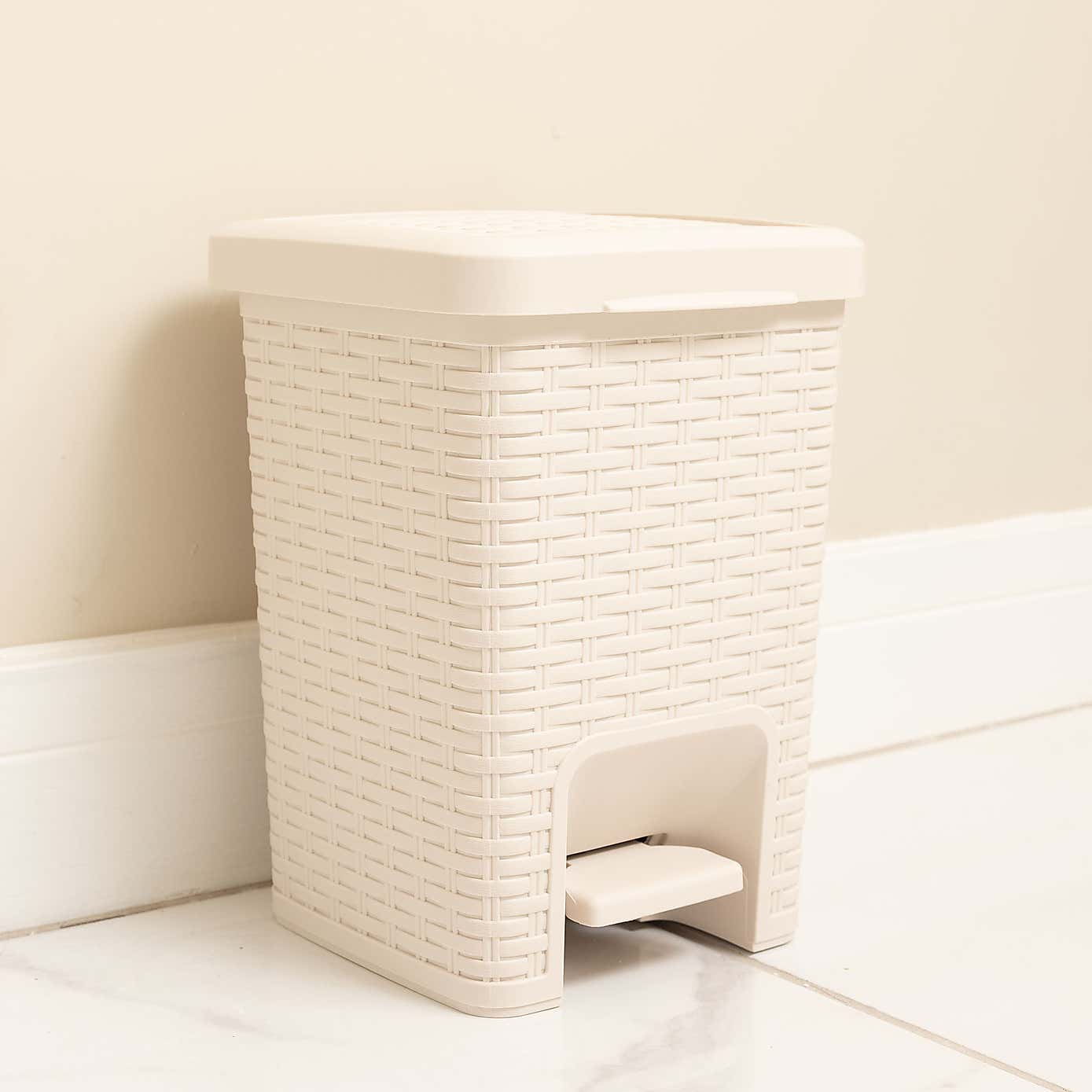 Addis Rattan Charcoal Pedal Bin