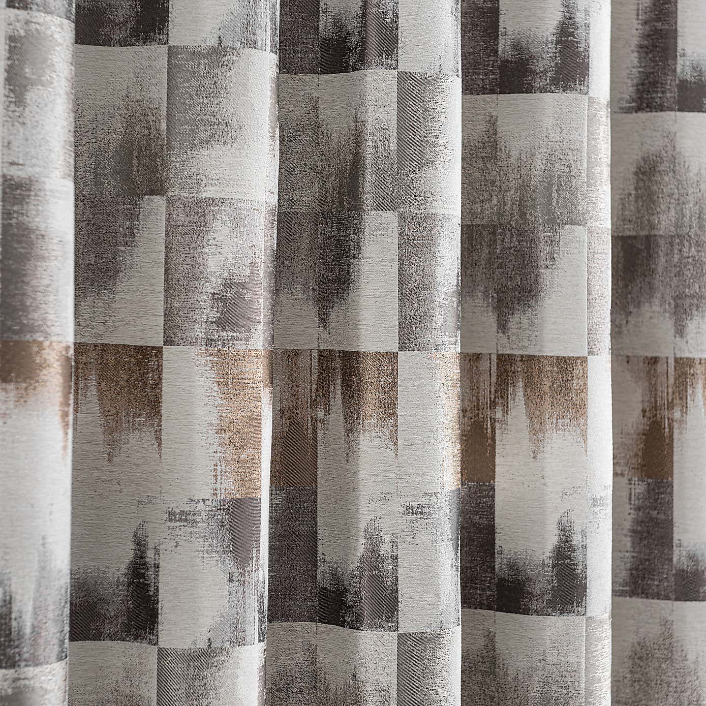 Belgravia Eyelet Curtains