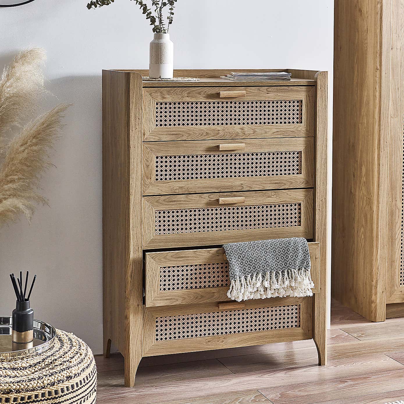 Victor 5 Drawer Chest