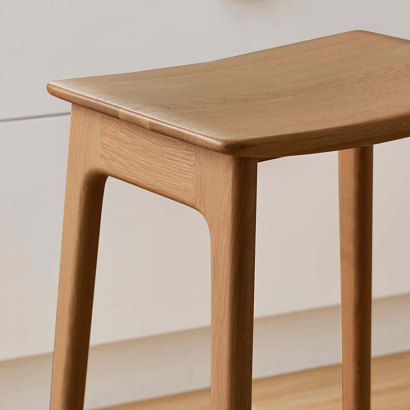 Albert Bar Stool