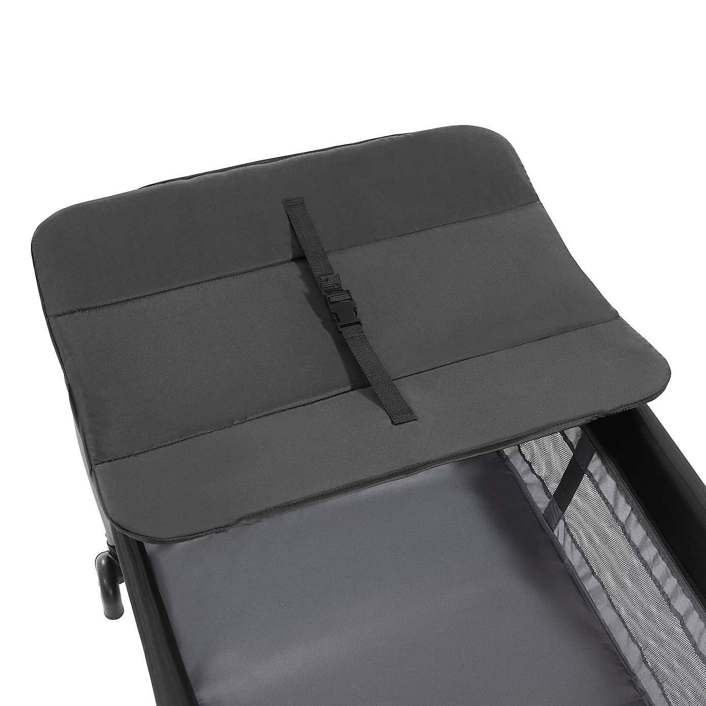 Disney Sleep 'n Play Center Mickey Mouse Travel Cot