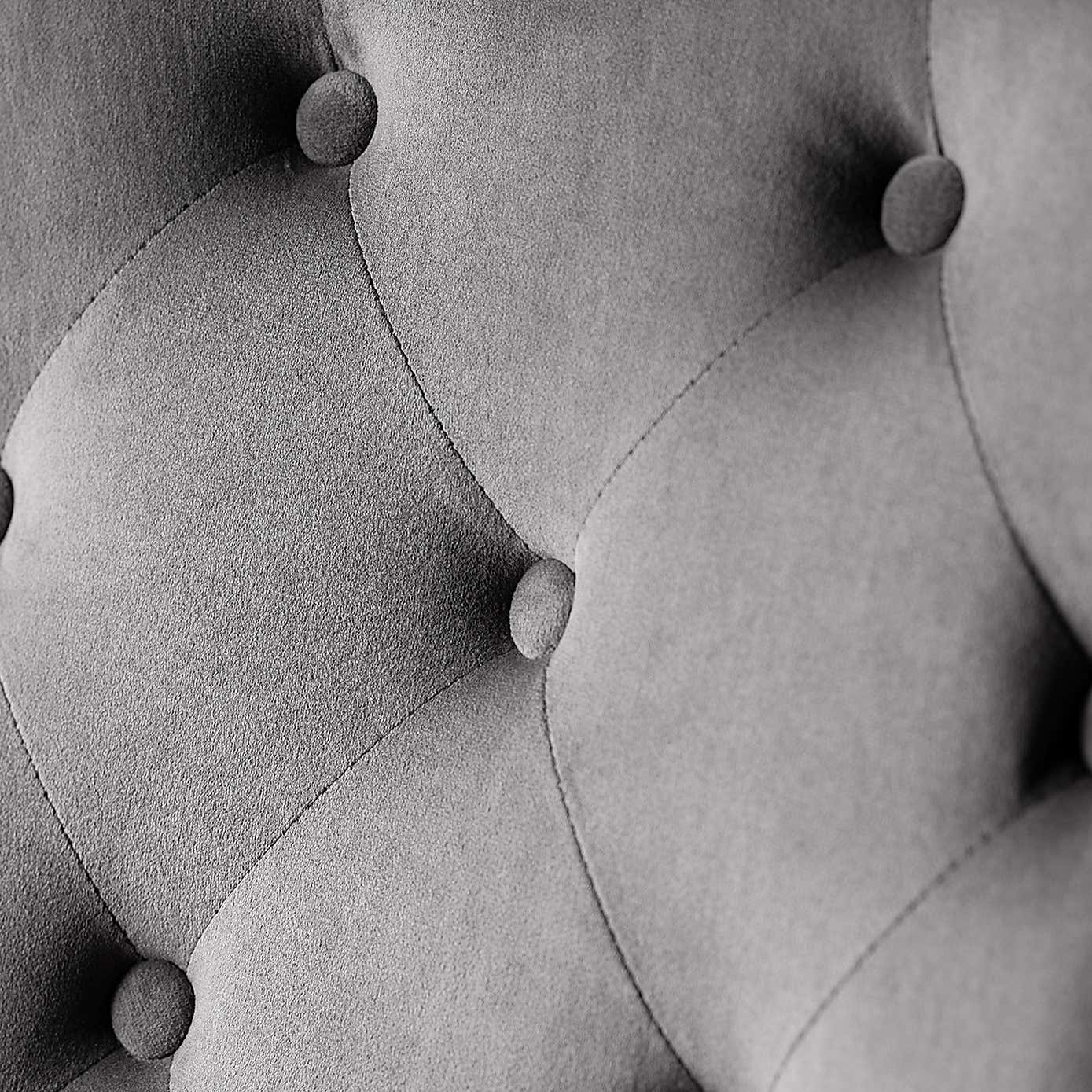 Gladstone Set Of 2 Lion Head Dining Chairs