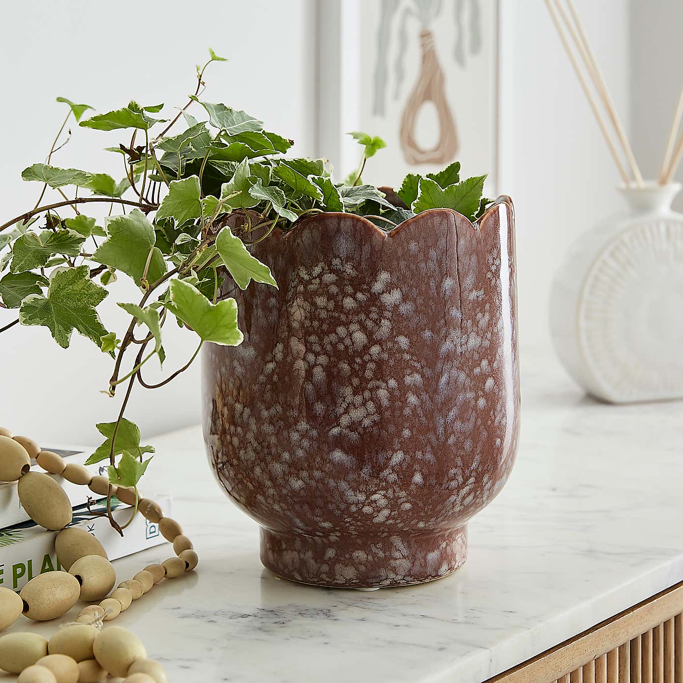 Scalloped Ceramic Plant Pot