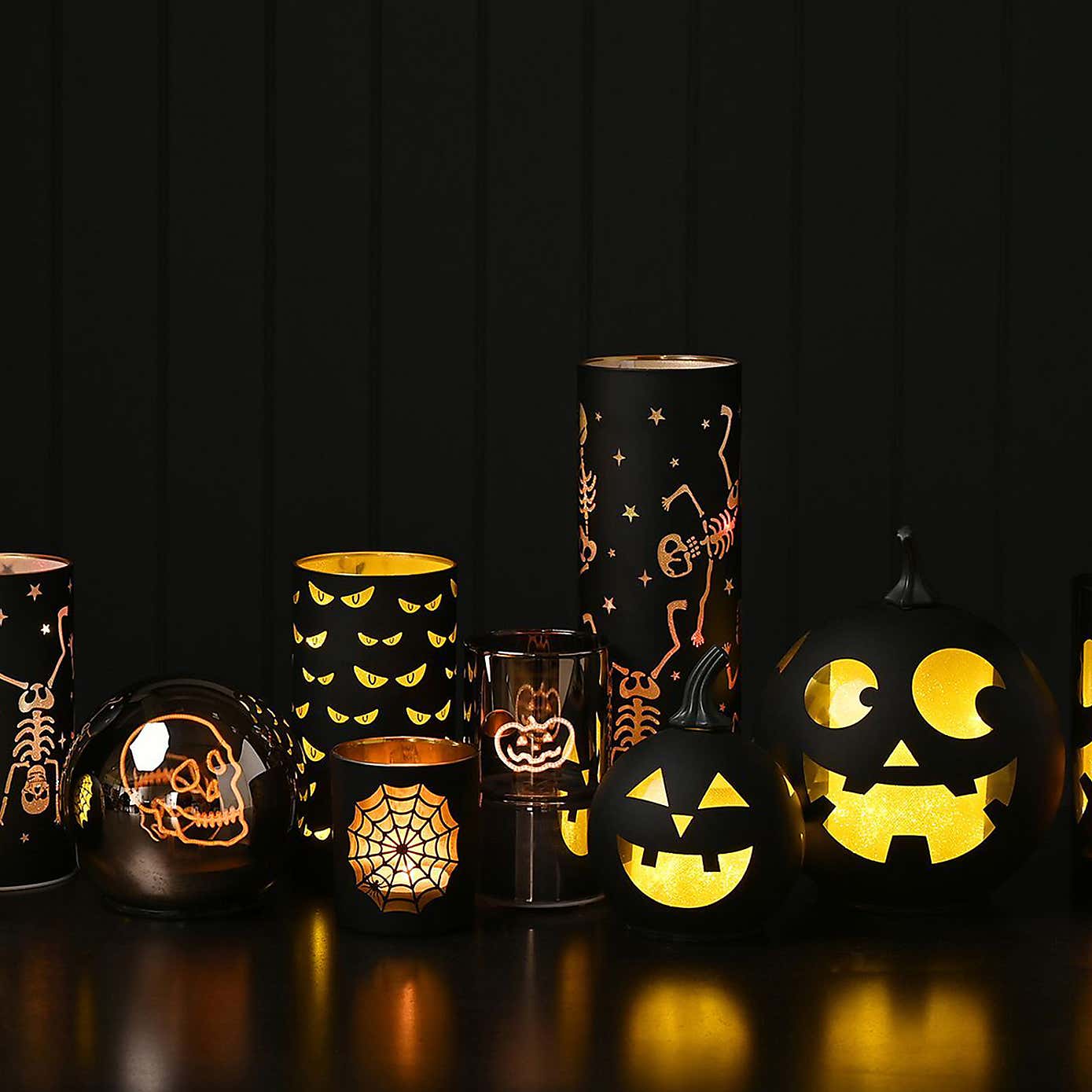 Grey Skull LED Light