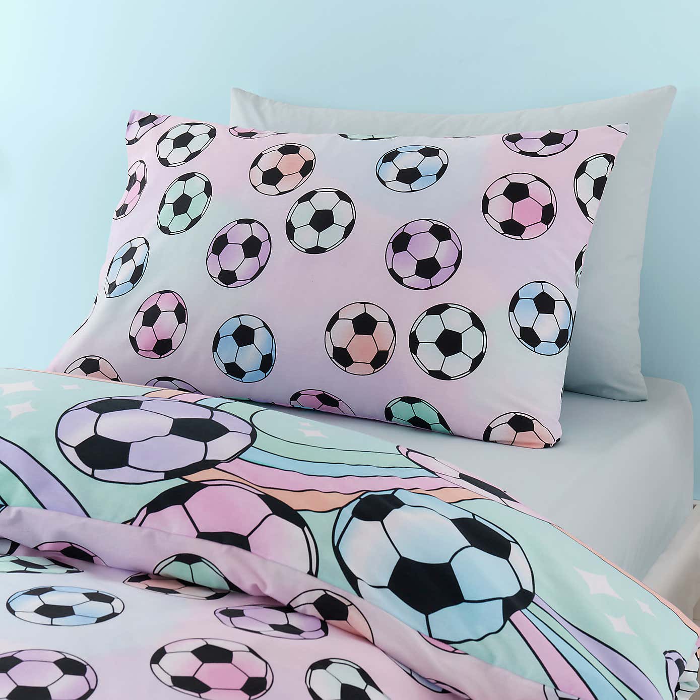 Football Ombre Duvet Cover and Pillowcase Set
