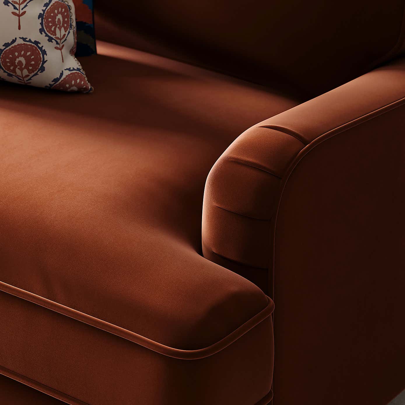 Beatrice Matte Velvet Snuggle Chair