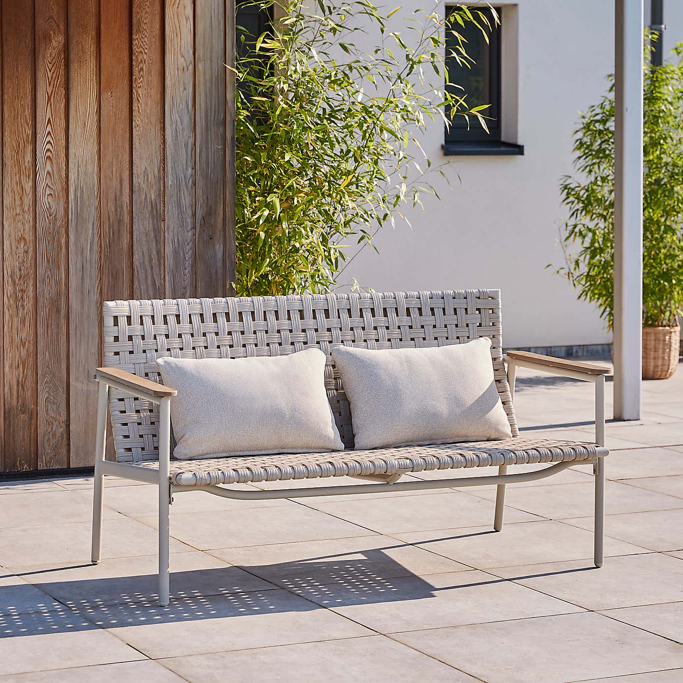 Valencia 4 Seater Conversation Set