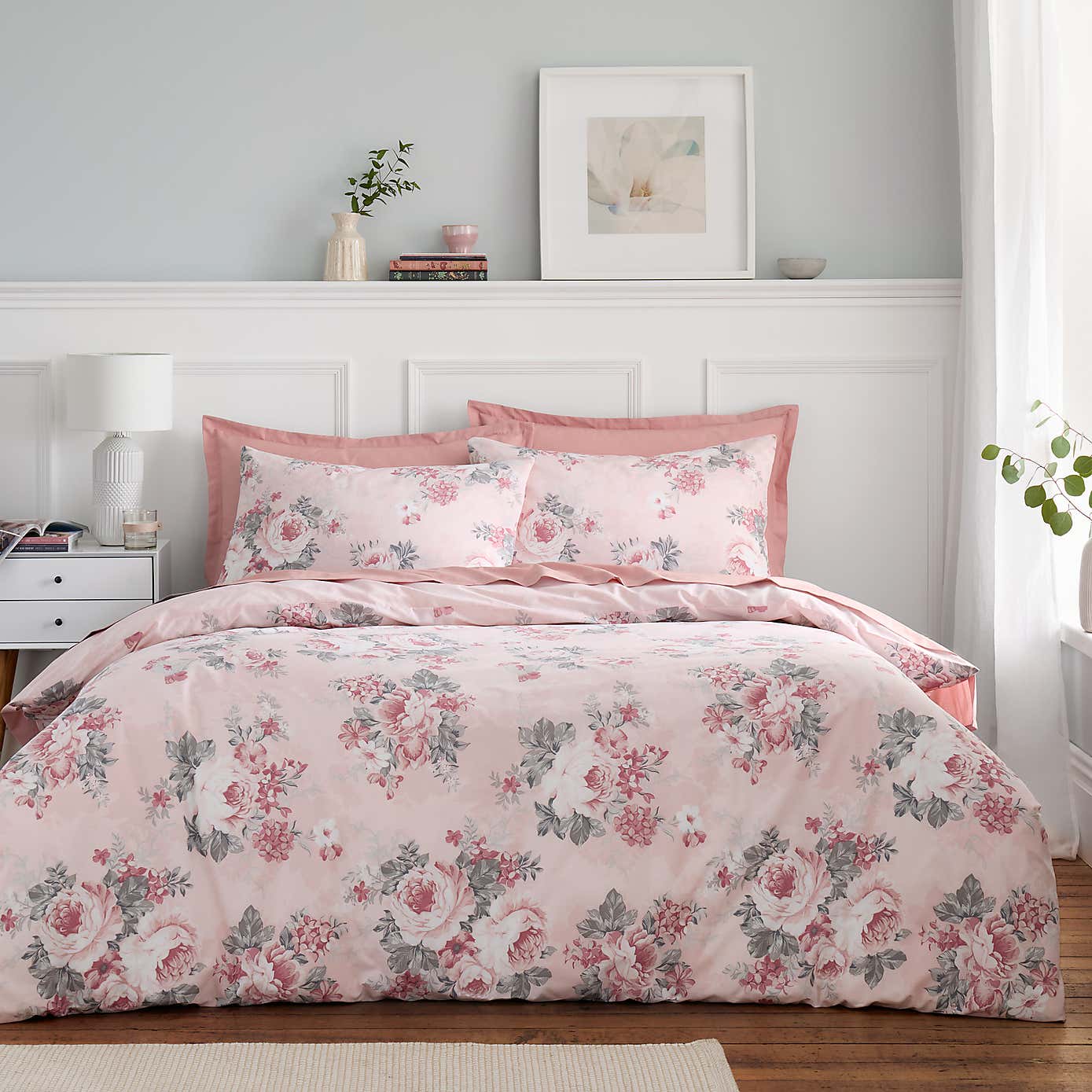 Darla Floral Sage Duvet Cover and Pillowcase Set