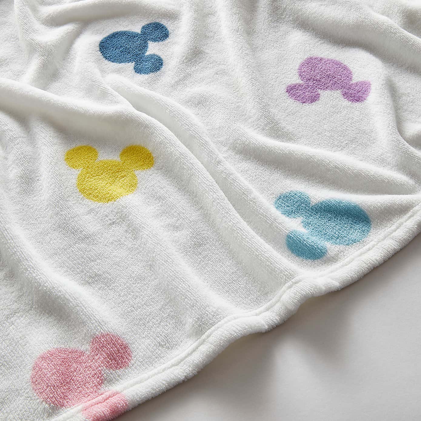 Disney Mickey Mouse Rainbow Fleece Blanket