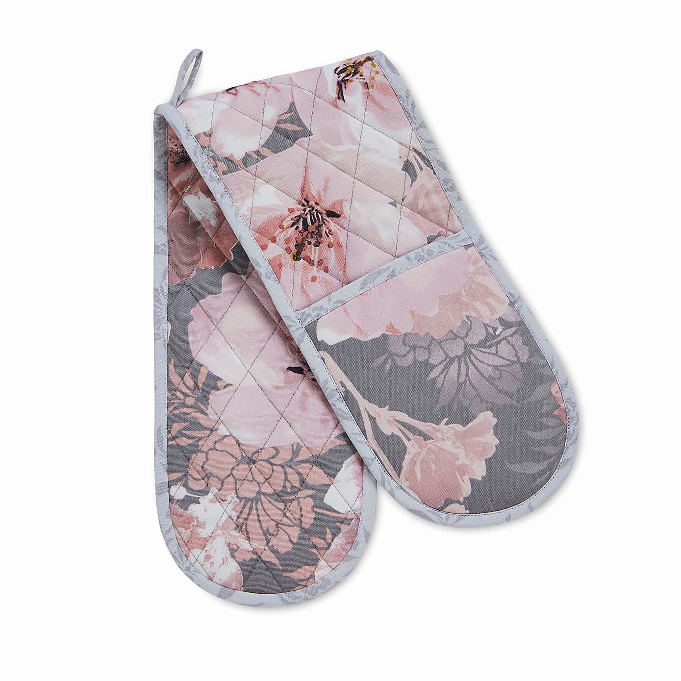 Catherine Lansfield Dramatic Floral Double Oven Glove