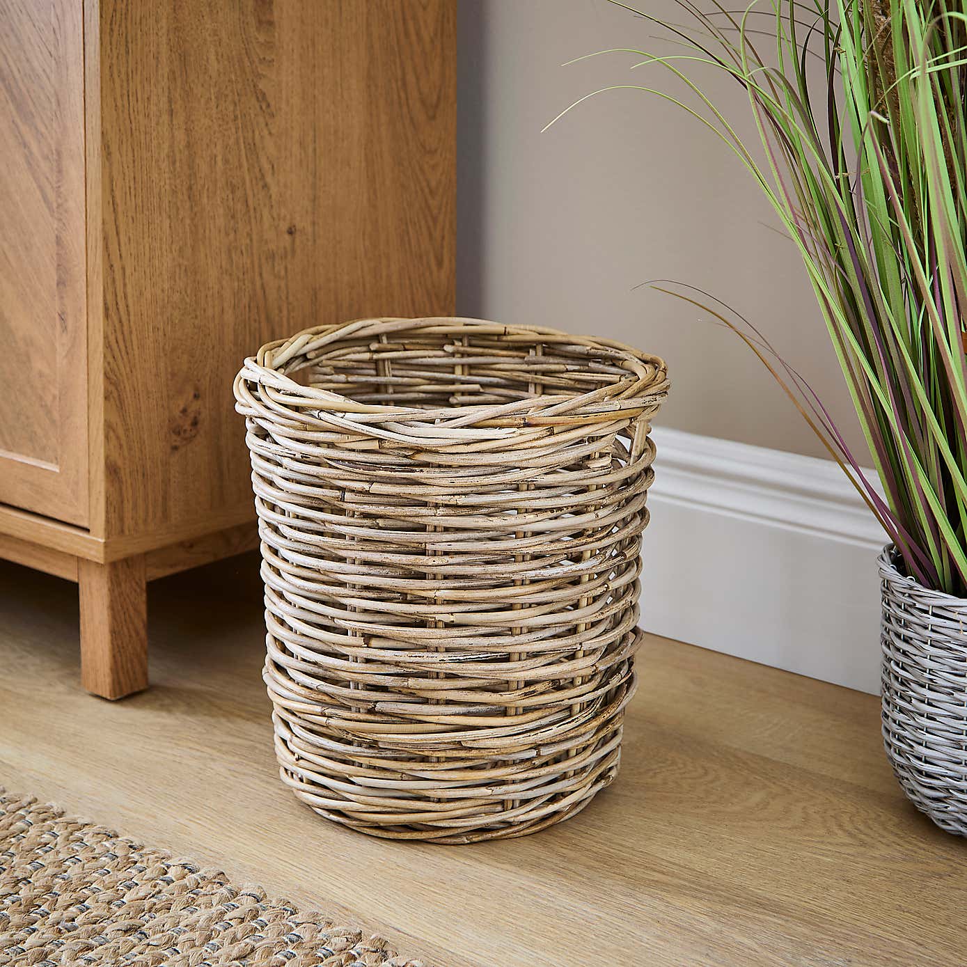 Churchgate Small Round Rattan Bin