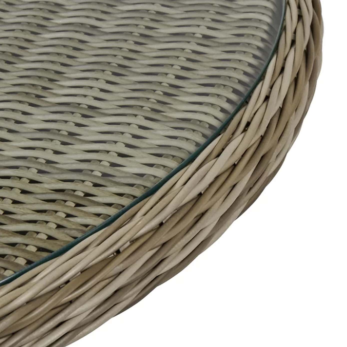 Wentworth 4 Seater Round Carver Dining Set