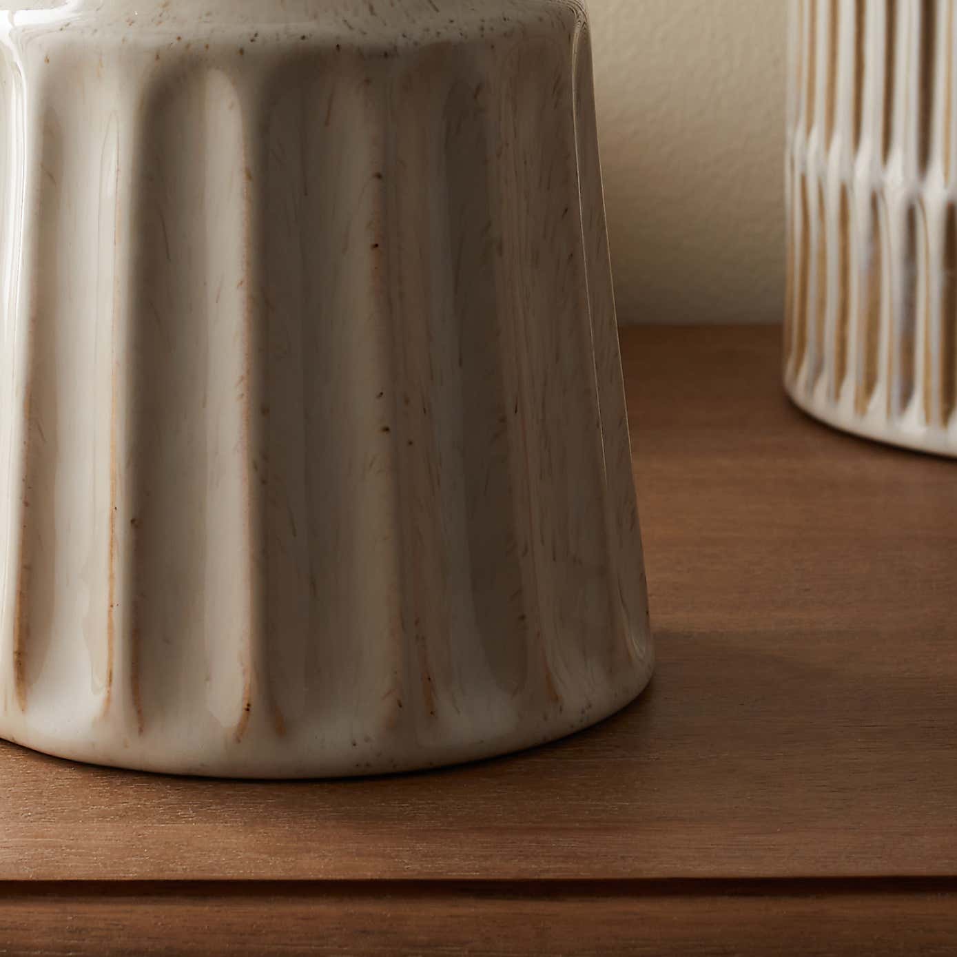 Concave Vase Cream 17cm