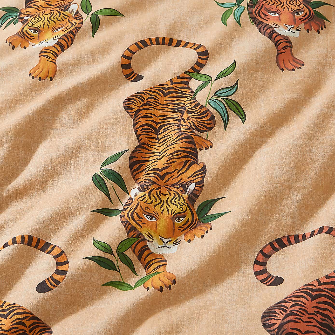 Tiger Foliage Duvet Cover Set