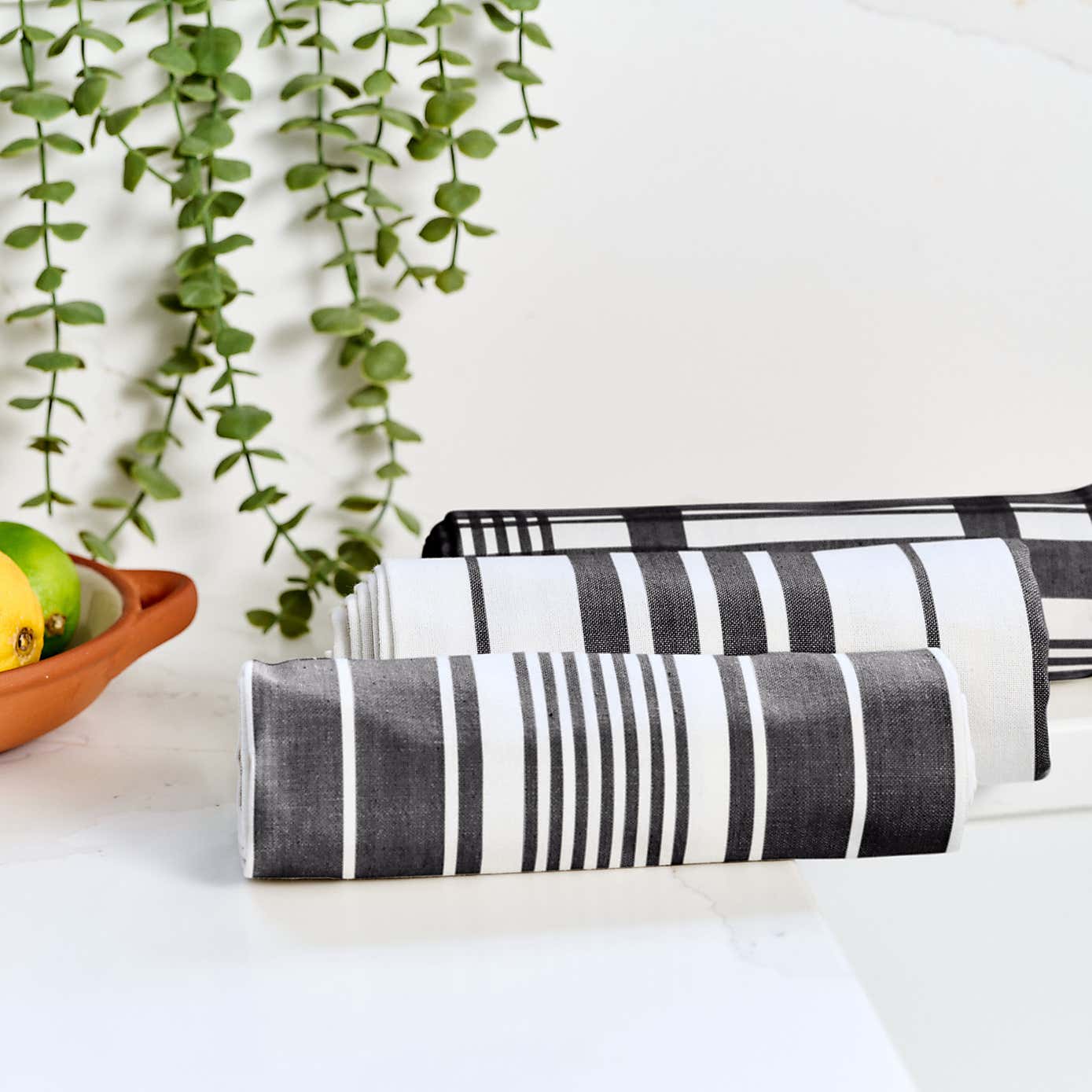 Dexam Love Colour Set of 3 Extra Large Tea Towels