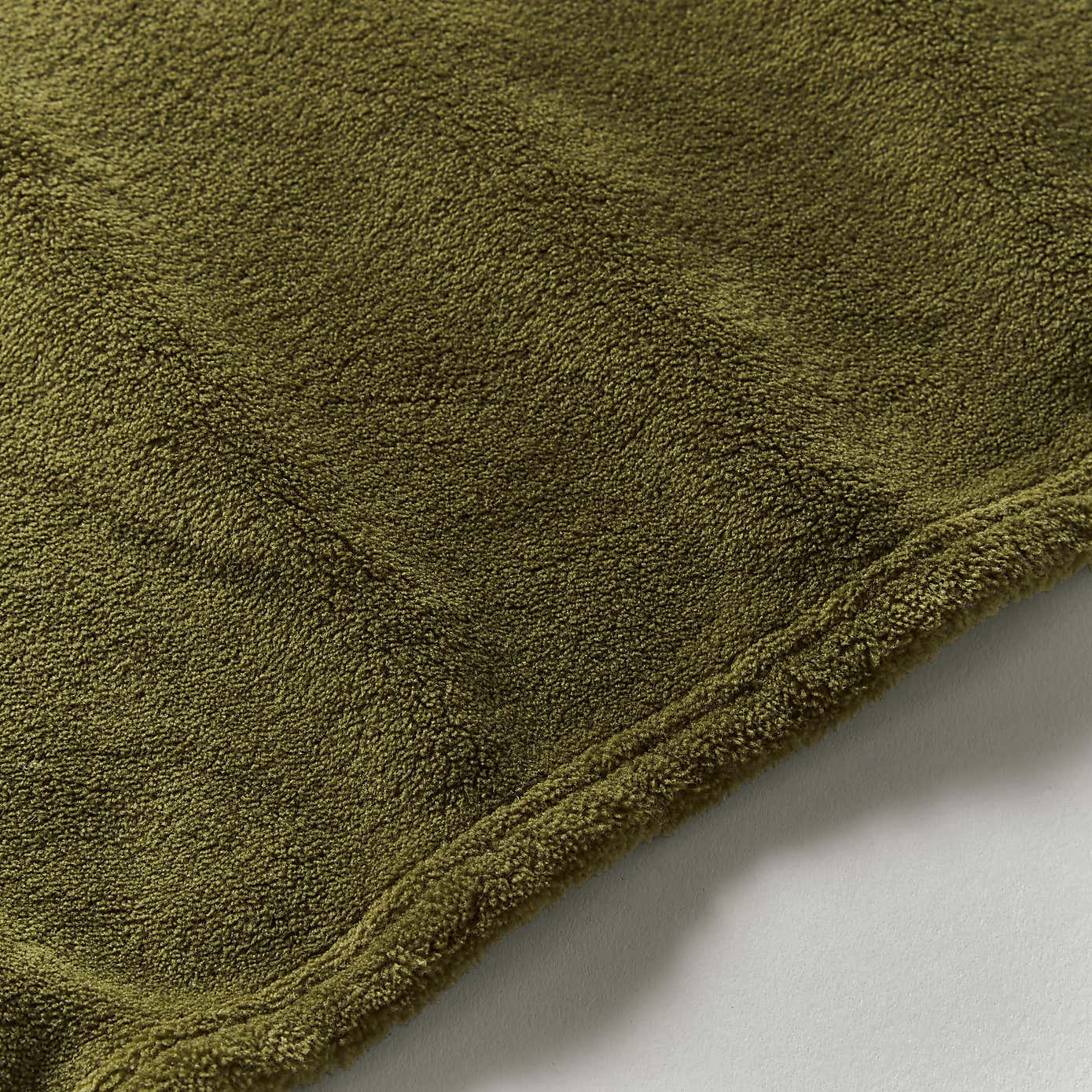 Soft Fleece 130cm x 170cm Throw