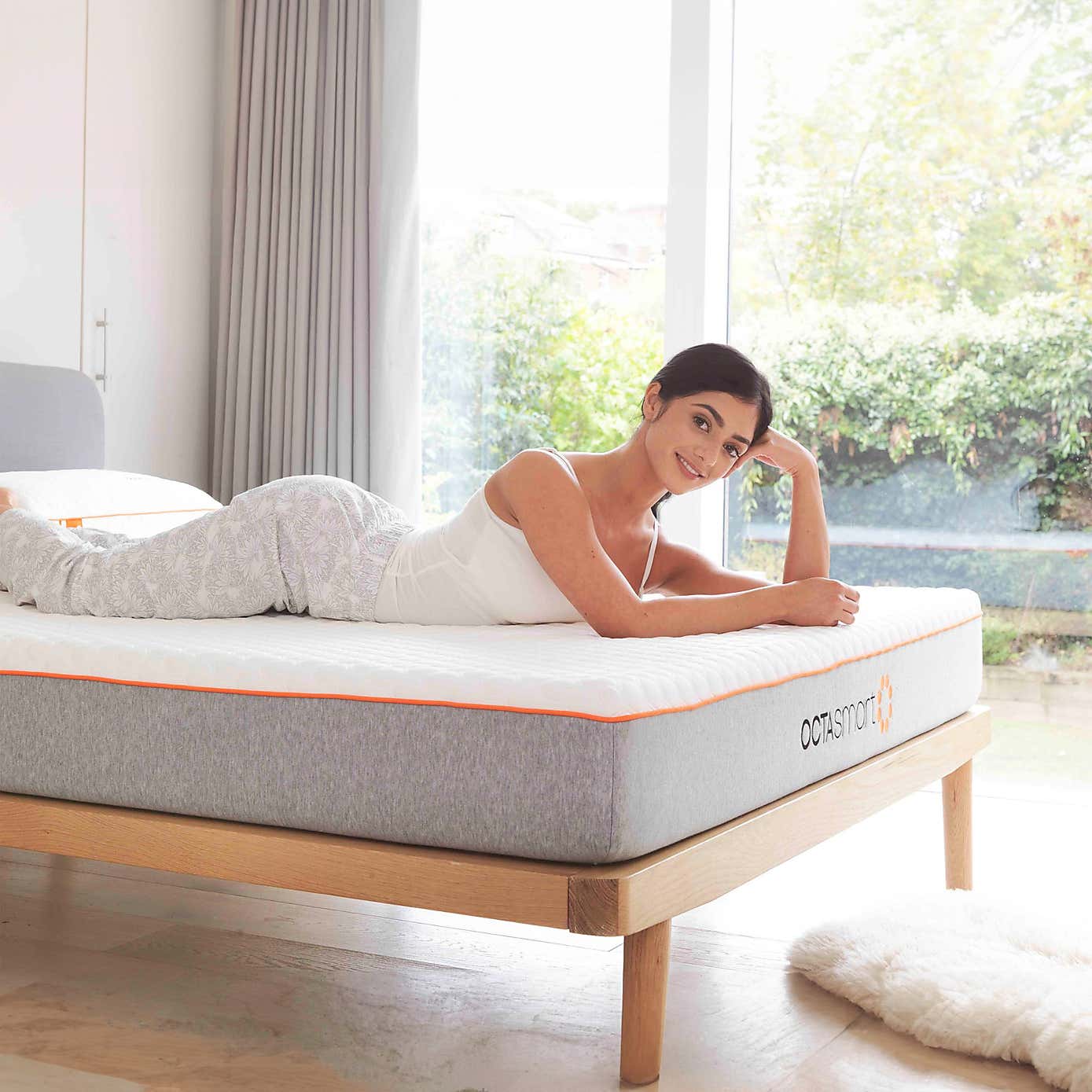 Dormeo Octasmart Hybrid Deluxe Mattress