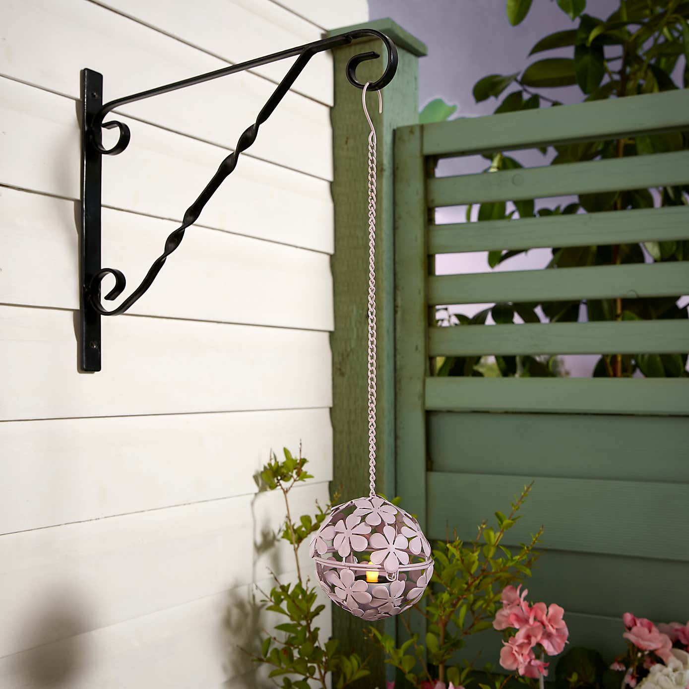 Hanging Flower Indoor Outdoor LED Light