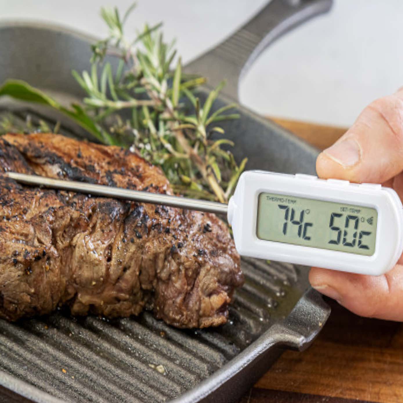 KitchenCraft Digital Meat Thermometer and Timer with Probe