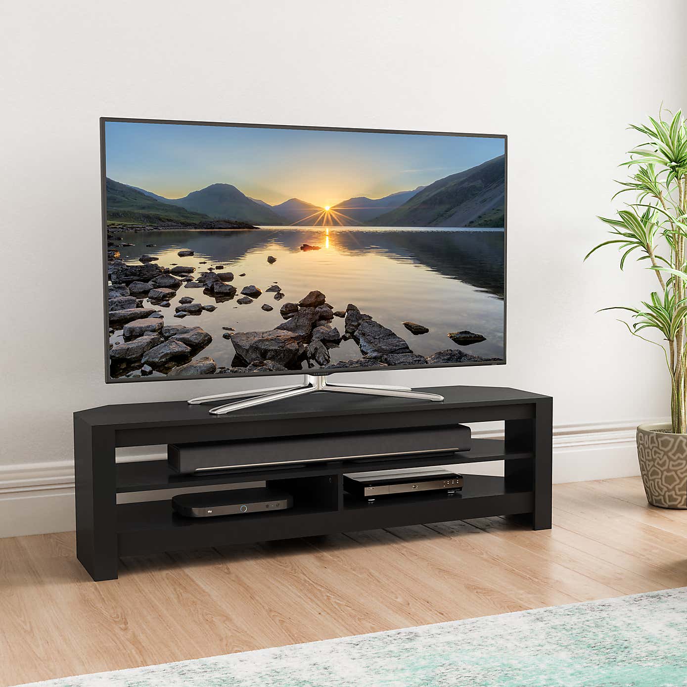 Calibre Wide TV Stand 140cm, Oak Effect