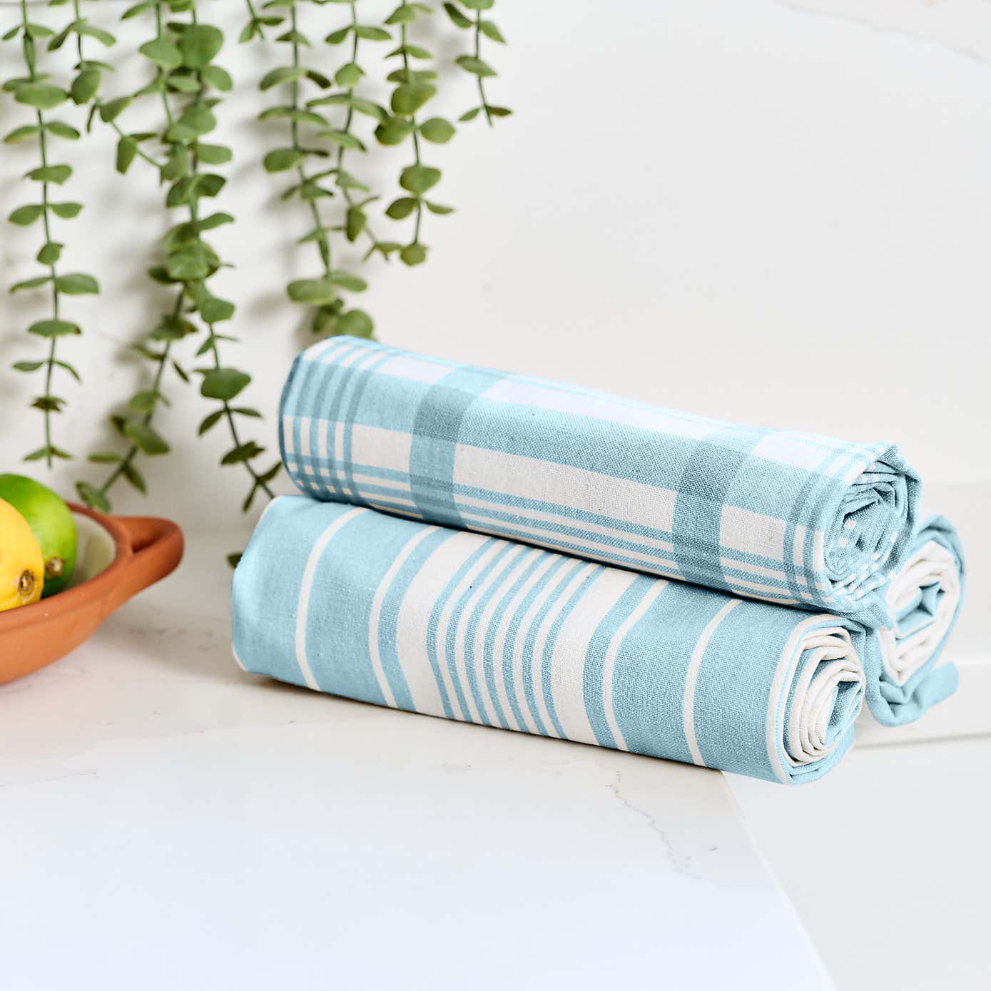 Dexam Love Colour Set of 3 Extra Large Tea Towels