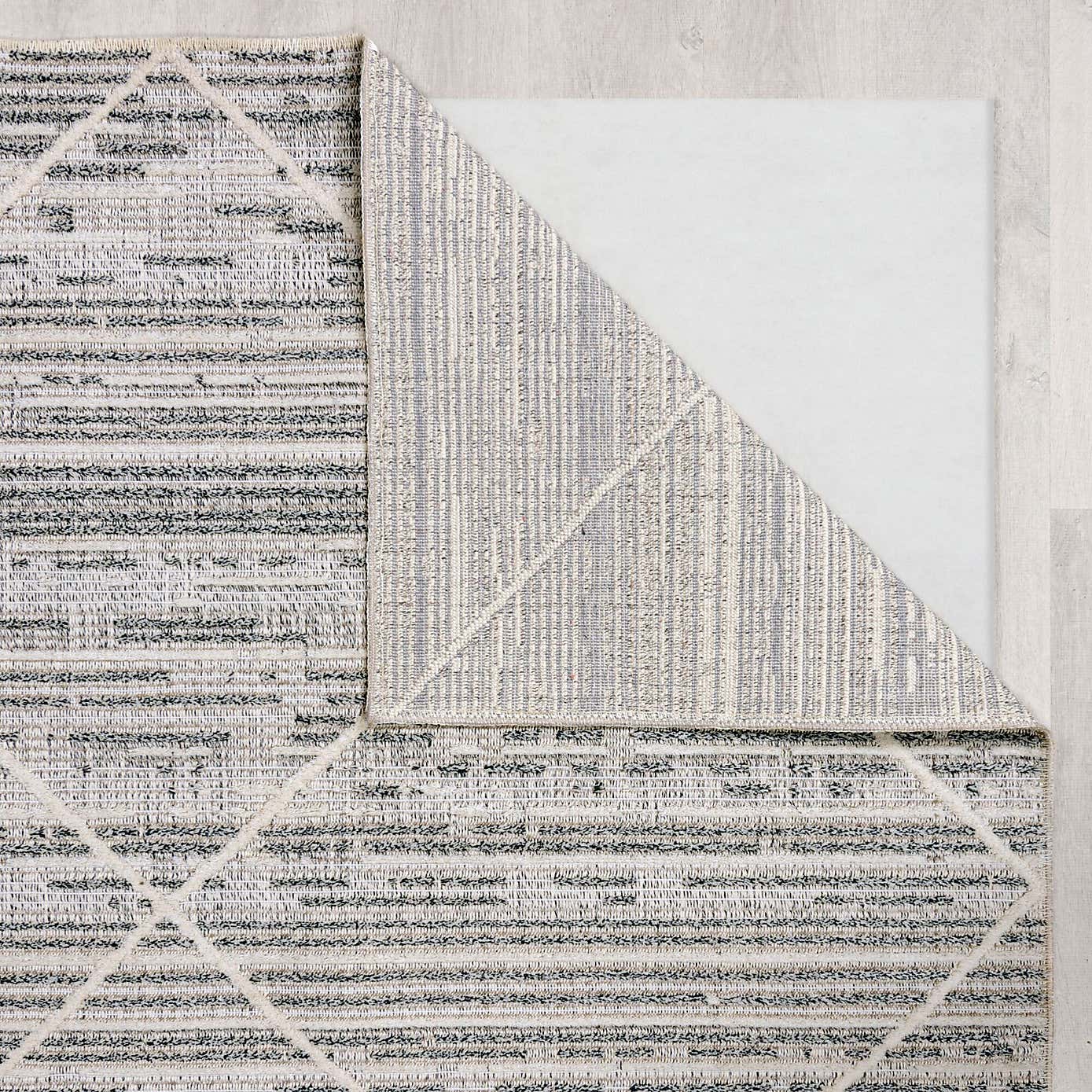 Diamond Tufted Washable Runner