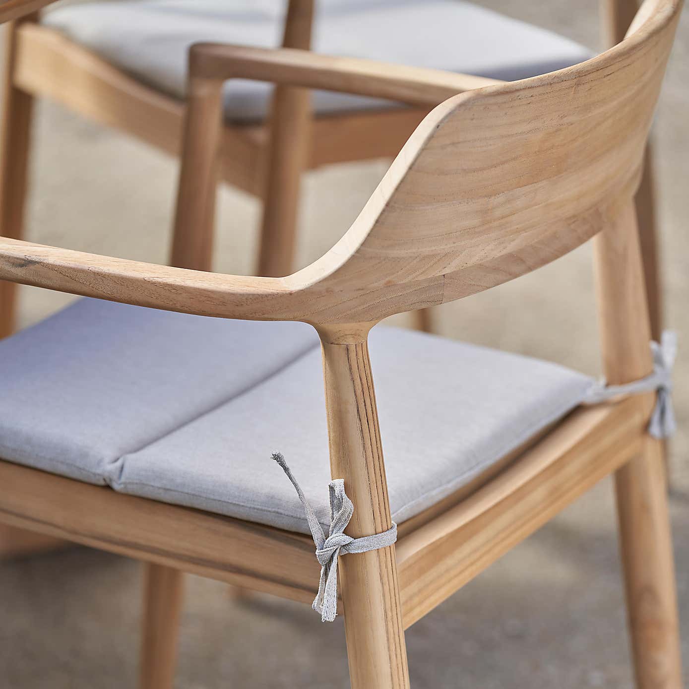 Pacific Lifestyle Salita Outdoor 8 Seater Dining Set