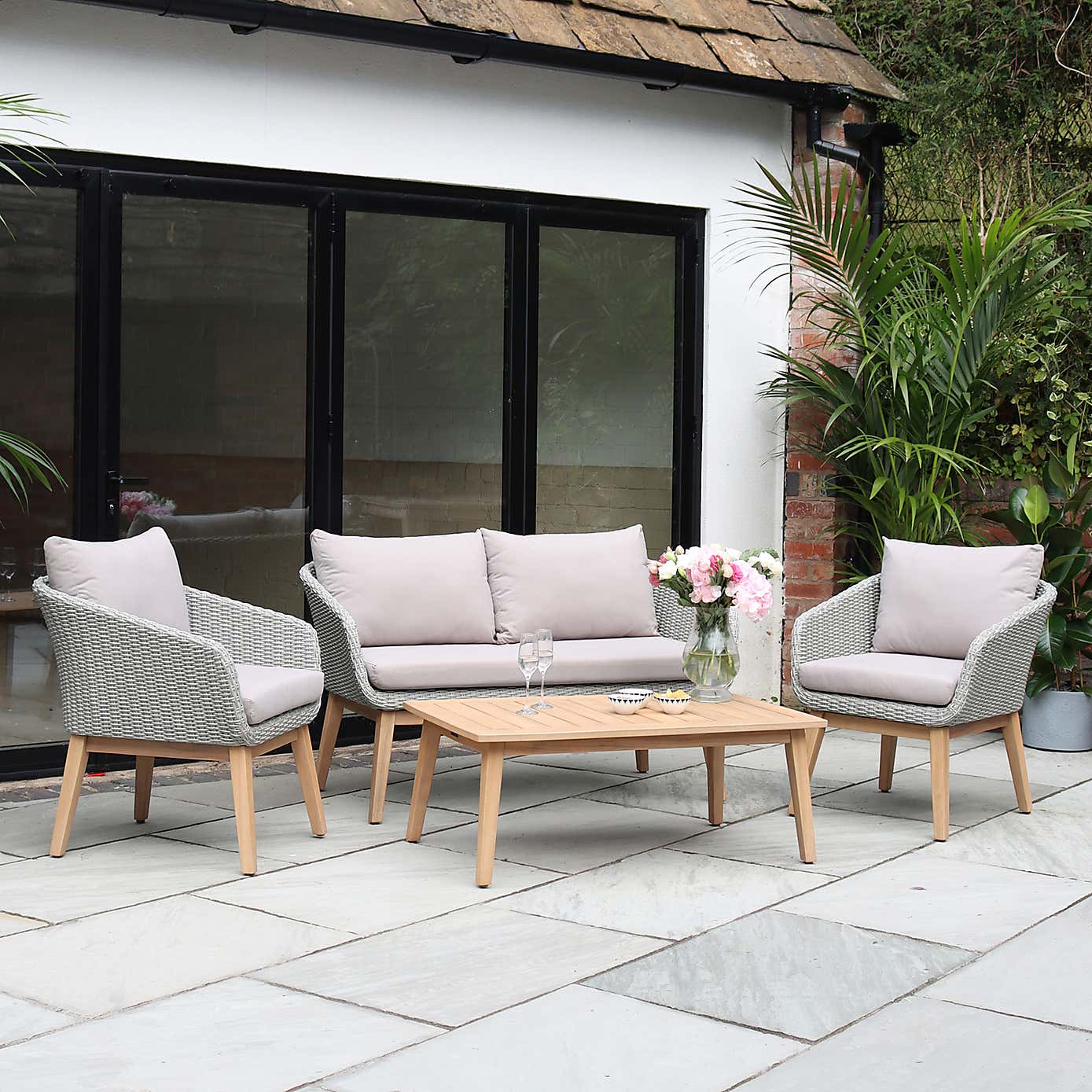 A.Mir Sol 4 Seater Outdoor Lounge Set