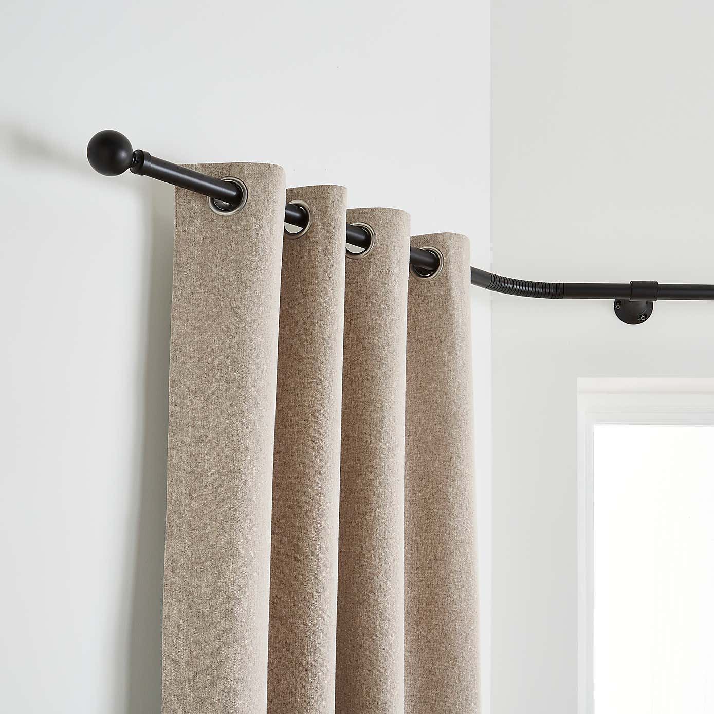 Ashton Bay Curtain Pole