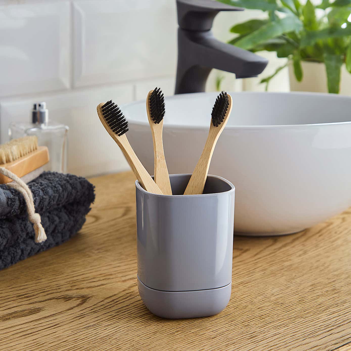 Plastic Toothbrush Holder