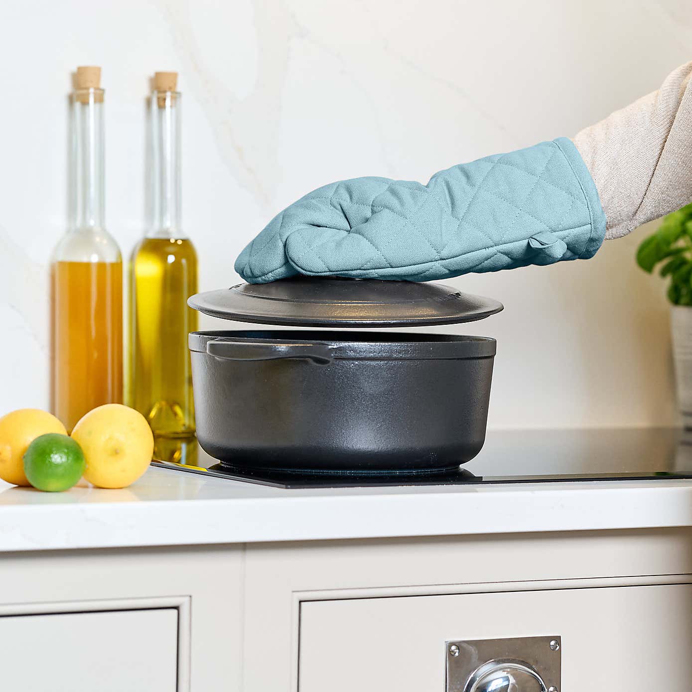 Dexam Set of 2 Love Colour Single Oven Gloves