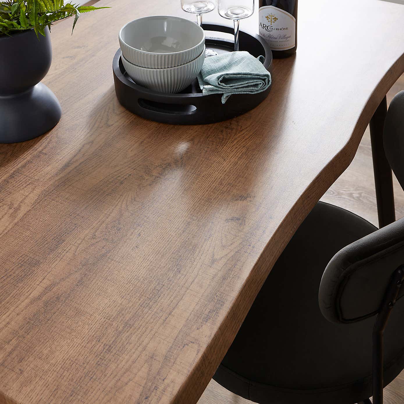 Tiarna Wave Edge Dining Table