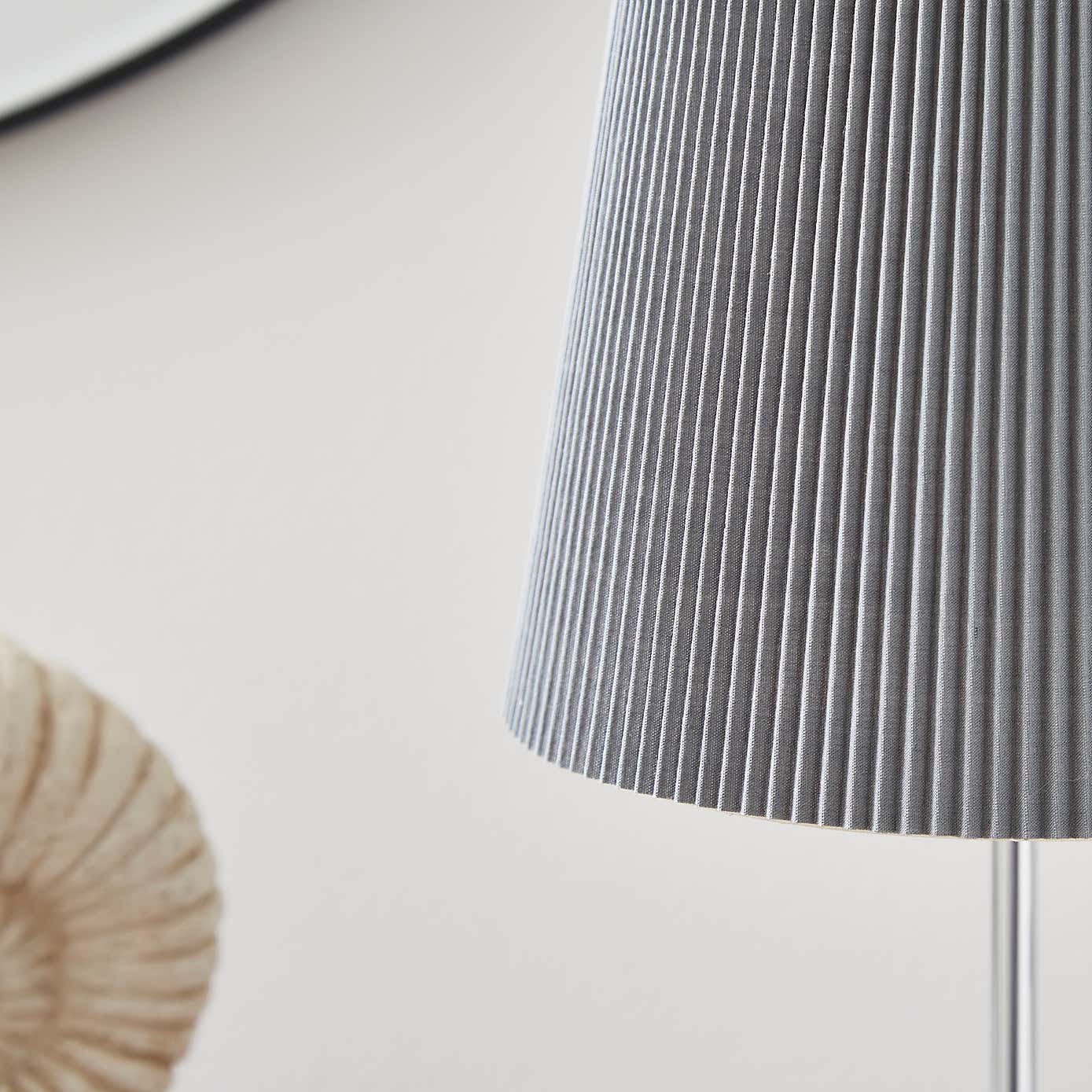 Jali Dimmable Touch Table Lamp