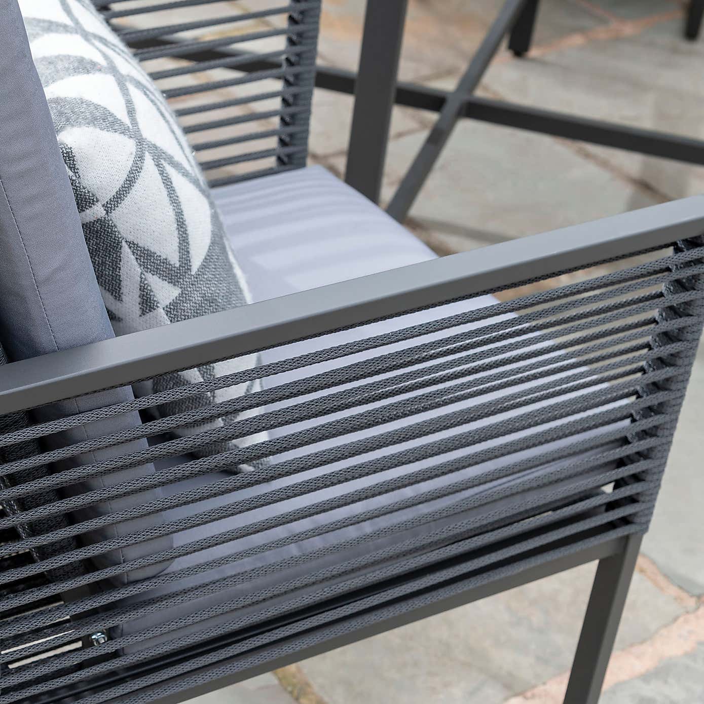 Sheringham Rope 4 Seater Cube Dining Set