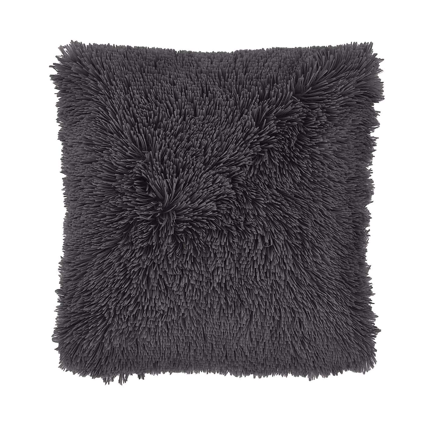 Catherine Lansfield Cuddly Square Cushion