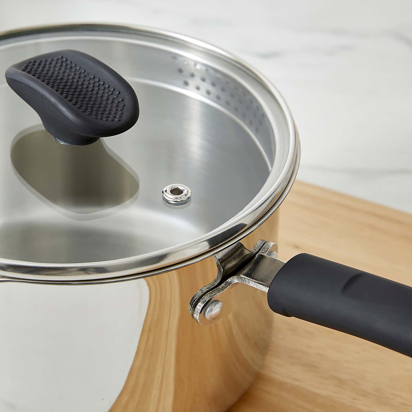 Stainless Steel Covered Saucepan, 20cm