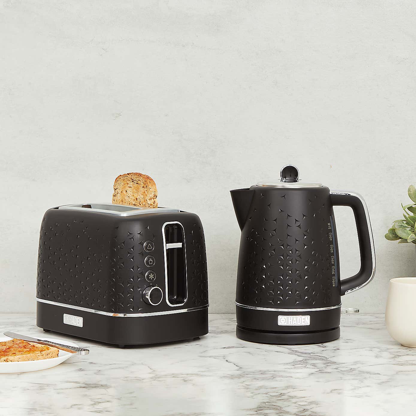 Haden Starbeck Kettle