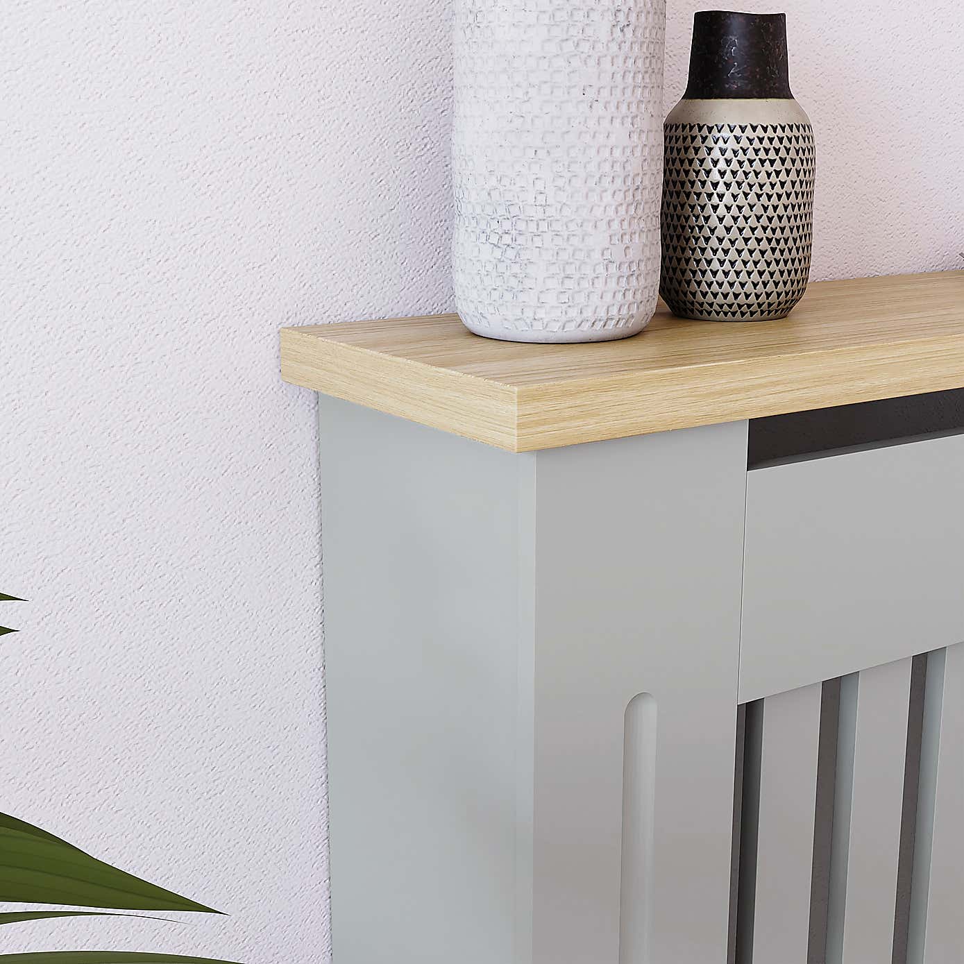 Vida Designs Arlington Radiator Cover