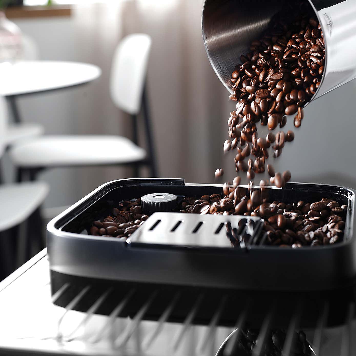 Delonghi Magnifica Evo Bean to Cup Automatic Coffee Machine