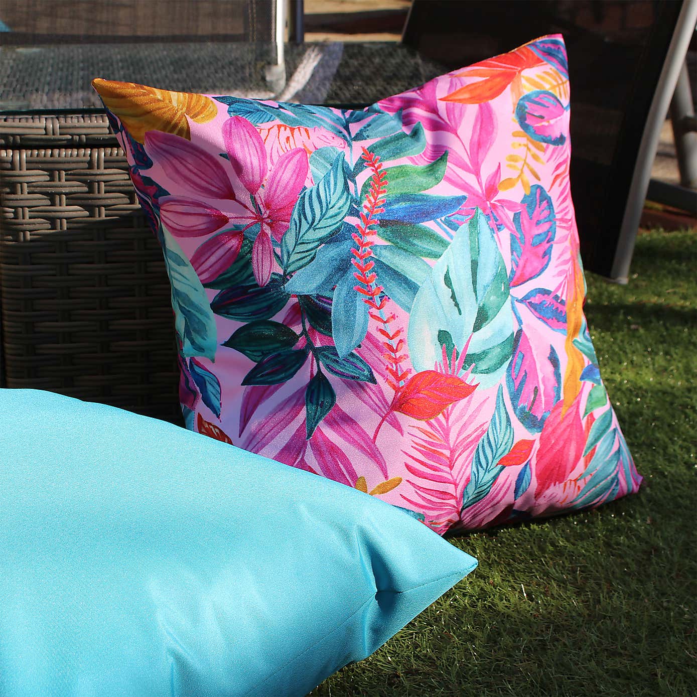 Psychadelic Jungle Outdoor Cushion