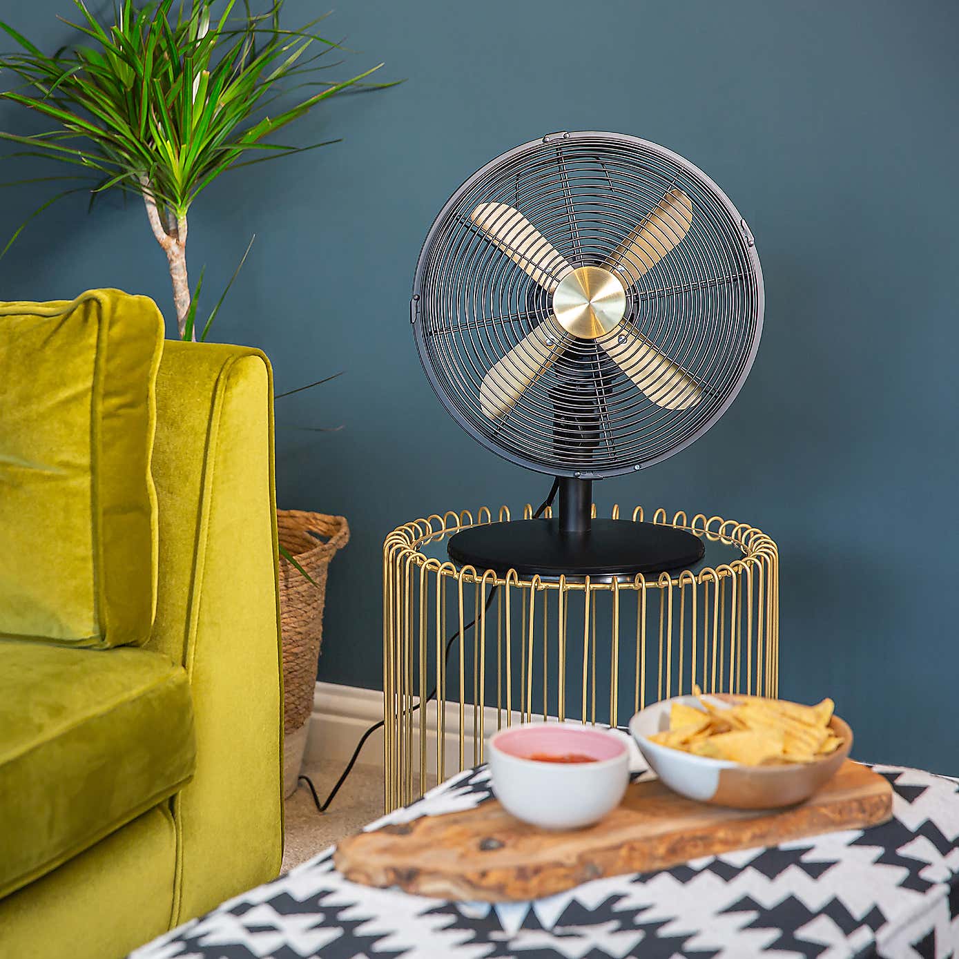 Russell Hobbs 12 Inch Metal Desk Fan