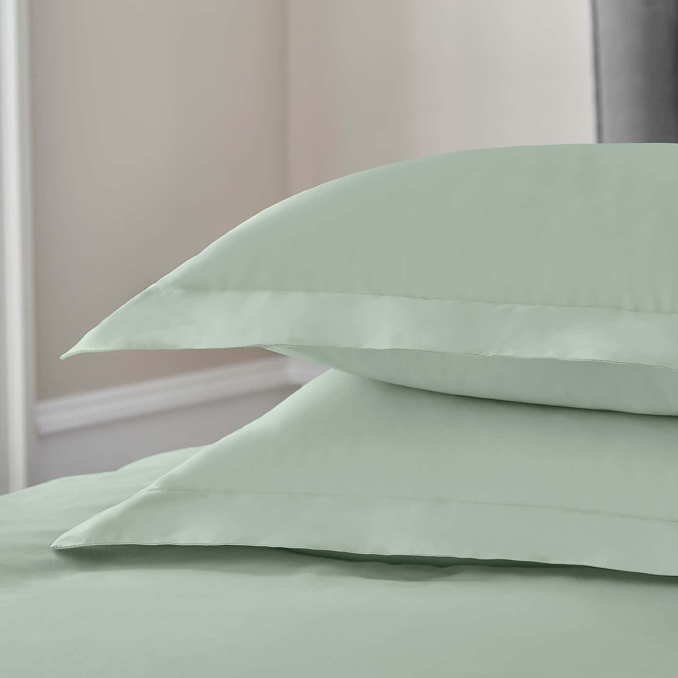 Dorma Egyptian Cotton 400 Thread Count Percale Continental Pillowcase