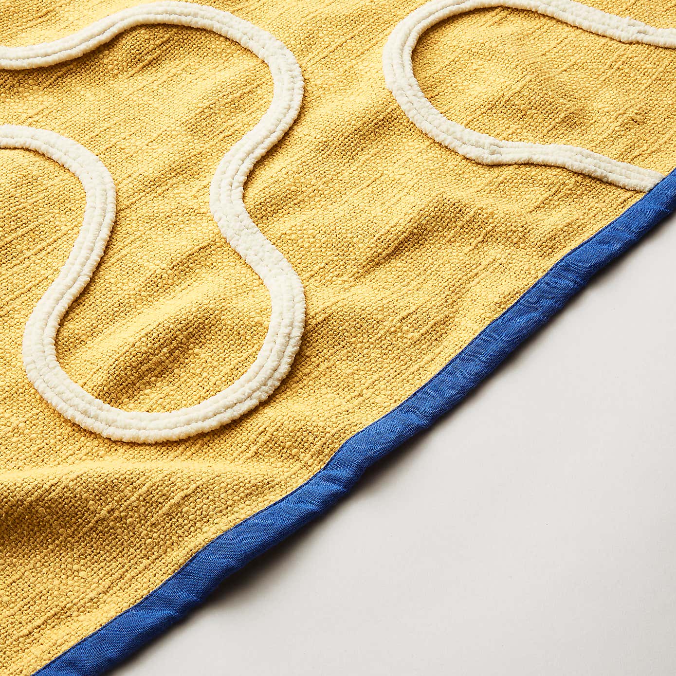 Elements Wigley Tufted Throw 130cm x 170cm