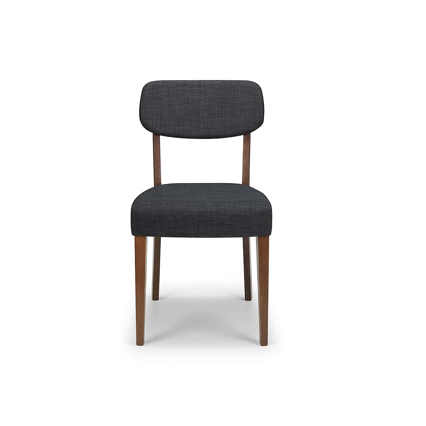 Chelsea Large Round Dining Table with 6 Farringdon Dining Chairs