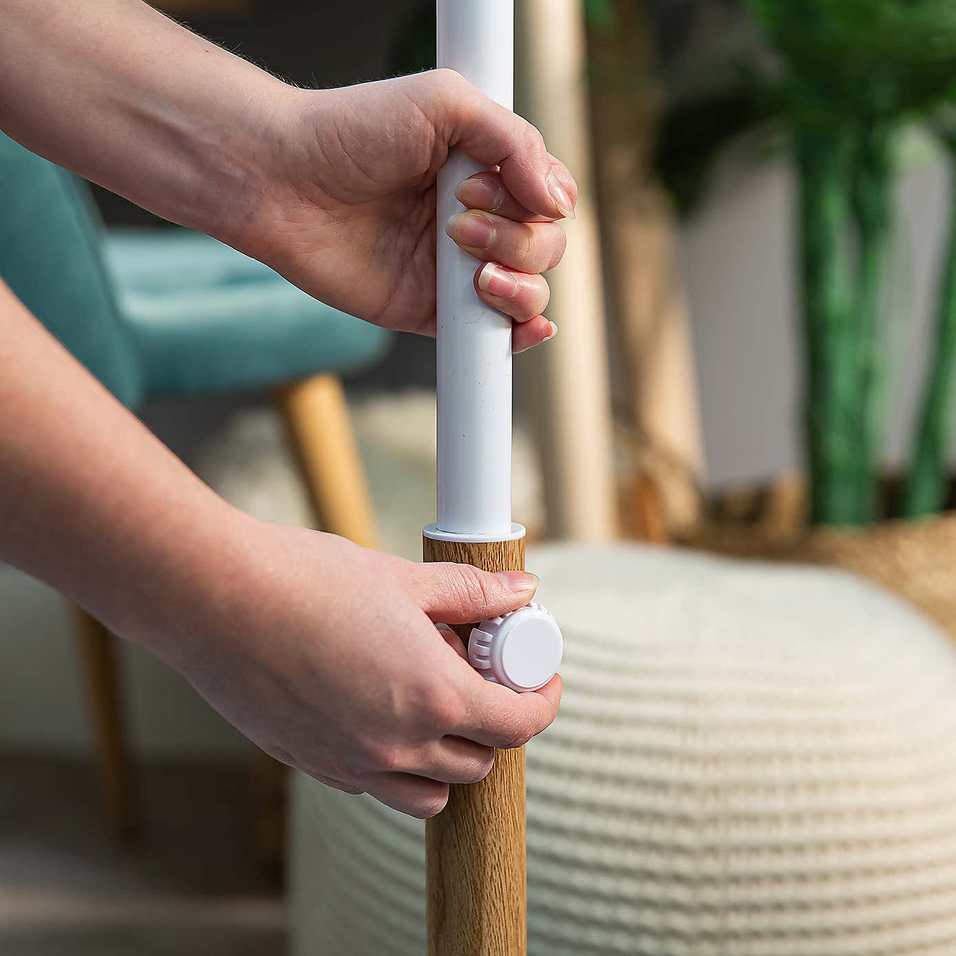 Russell Hobbs Scandi Style 16 Inch Pedestal Fan