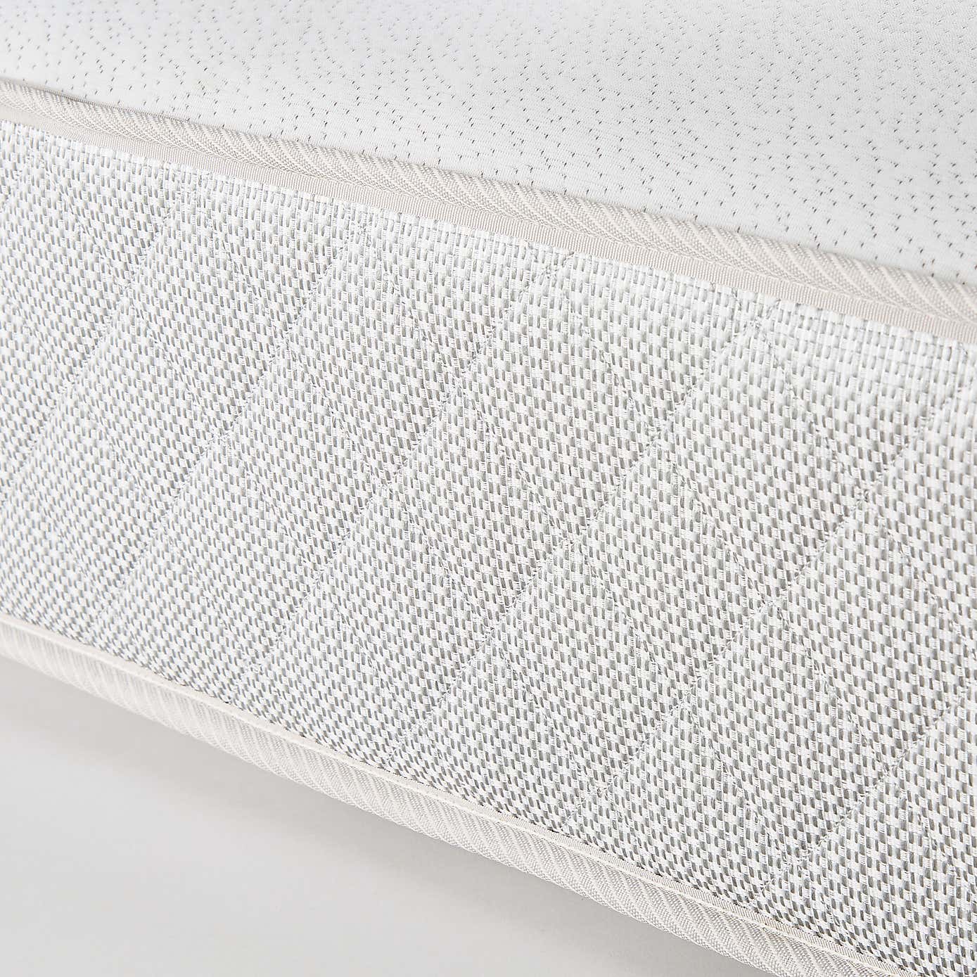 Fogarty 8mm Memory Foam 1000 Pocket Sprung Mattress