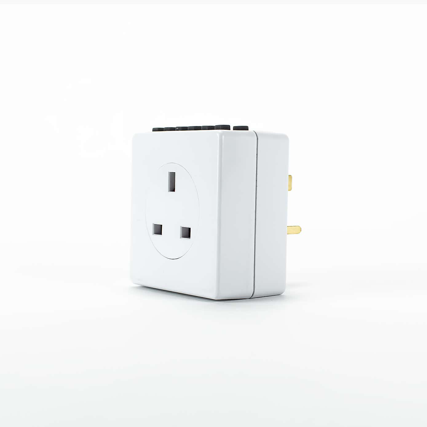 Status 7 Day Digital Plug-In Timer