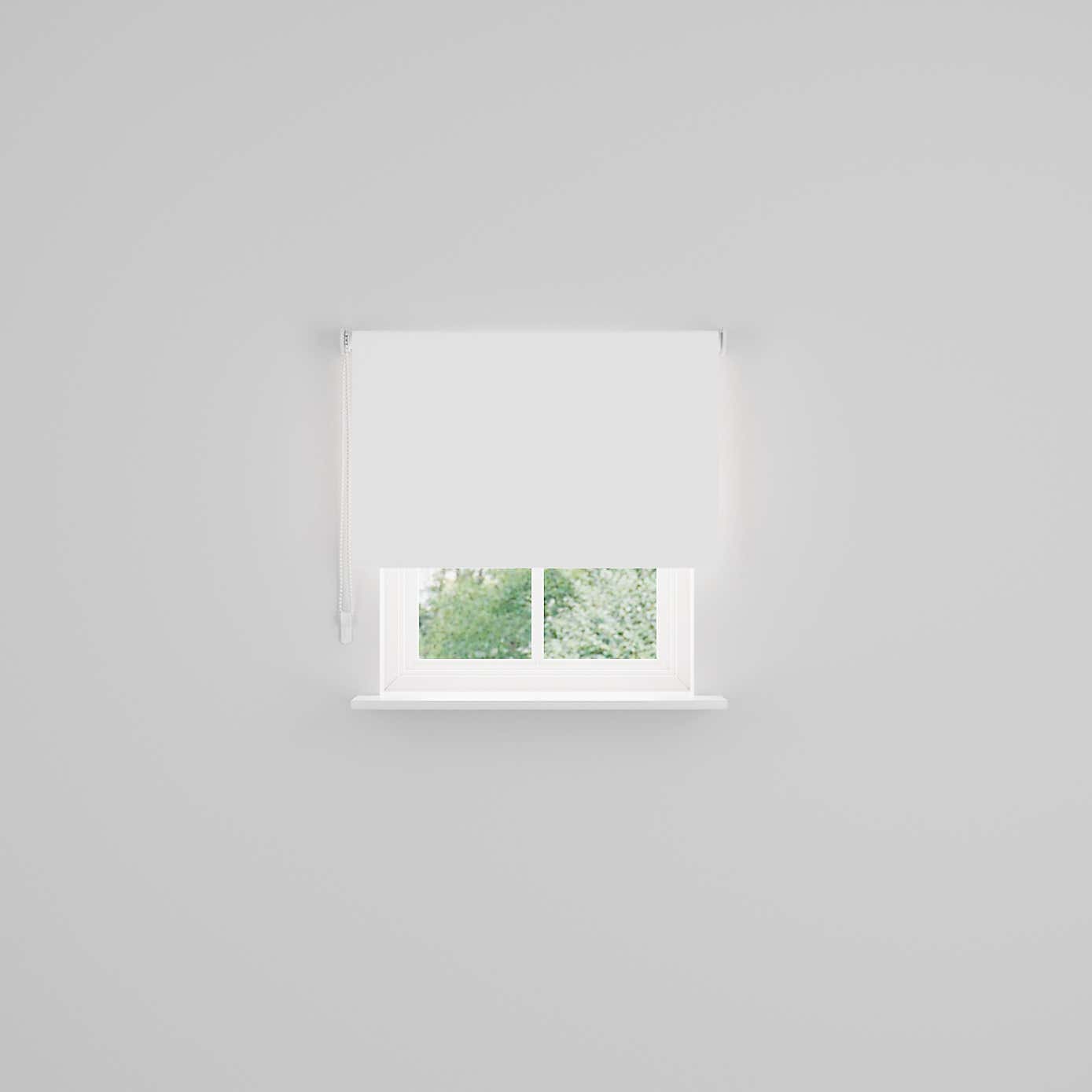 Blackout Moisture Resistant Roller Blind